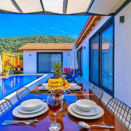 Villa 2 Bedroom Secluded In Saribelen