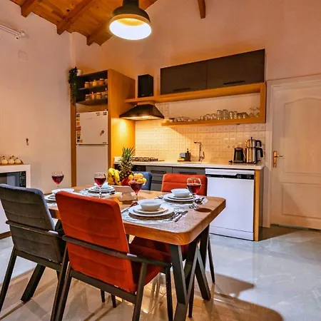 Saribelen Village 2 Bedroom 8869 Kalkan
