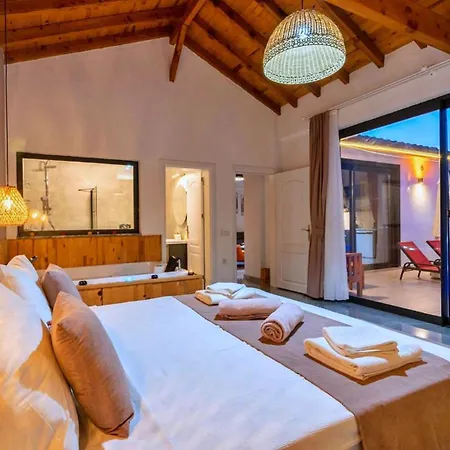 2 Bedroom Secluded In Saribelen * Kalkan