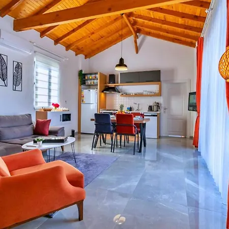 2 Bedroom Secluded In Saribelen Kalkan