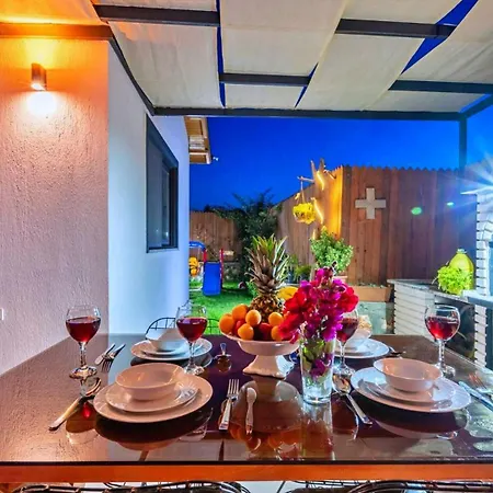 2 Bedroom Secluded In Saribelen Villa *