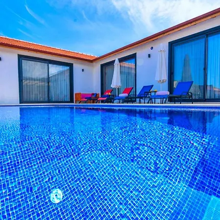 2 Bedroom Secluded In Saribelen 빌라