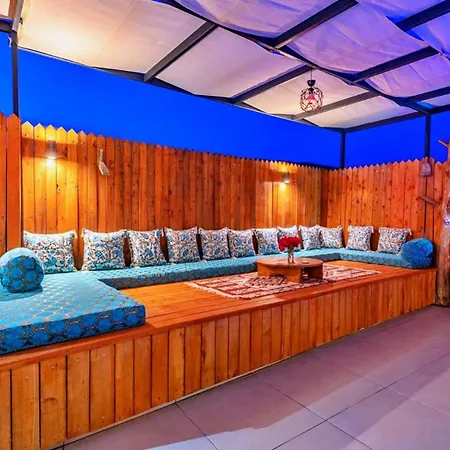 빌라 2 Bedroom Secluded In Saribelen 칼칸